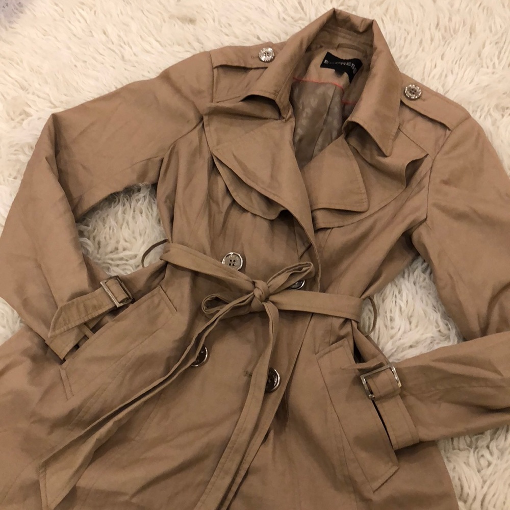 Trench coat from Express, Tan color, Size S